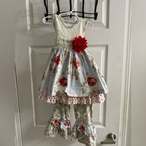 Giggle Moon Floral and Lace Two Piece Outfit